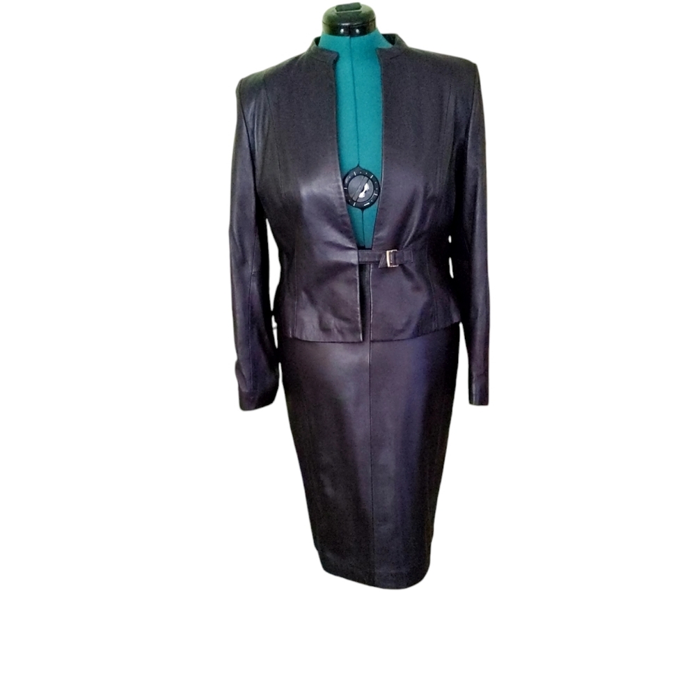 VINTAGE Butter soft purple leather suit Size 12 - Picture 3 of 11